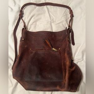 Handmade leather shoulder bag- Stratton Hobo by Finns Fickle Goods
